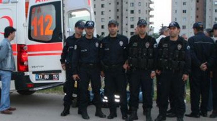 H&uuml;cre evi operasyonunda &ccedil;atışma &ccedil;ıktı