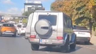 İstanbul'da tehlikeli anlar! Trafikte böyle makas attı 