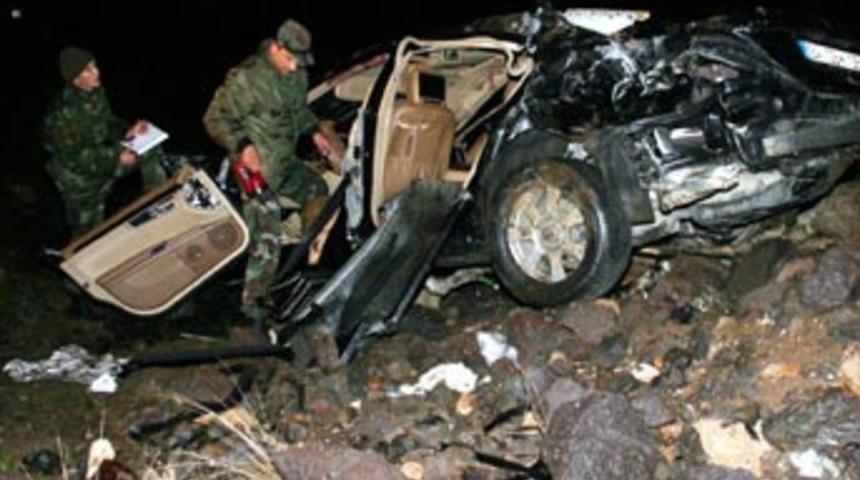 Kayseri'de kaza: 3 &ouml;l&uuml;