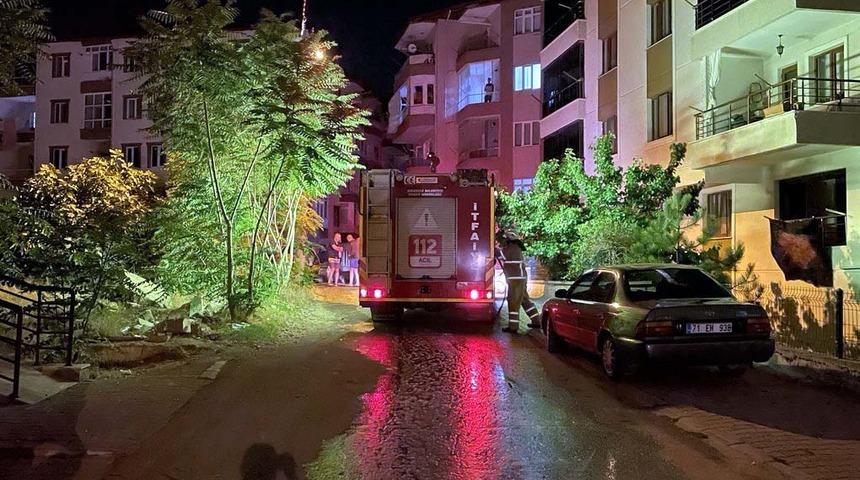 Kırıkkale'de park halindeki taksi kundaklandı