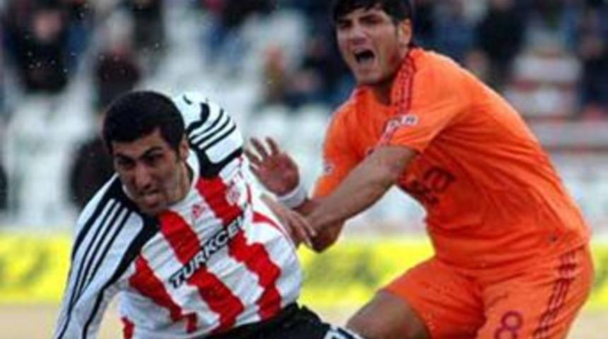 Aslan avcısı Yiğido! 2-0