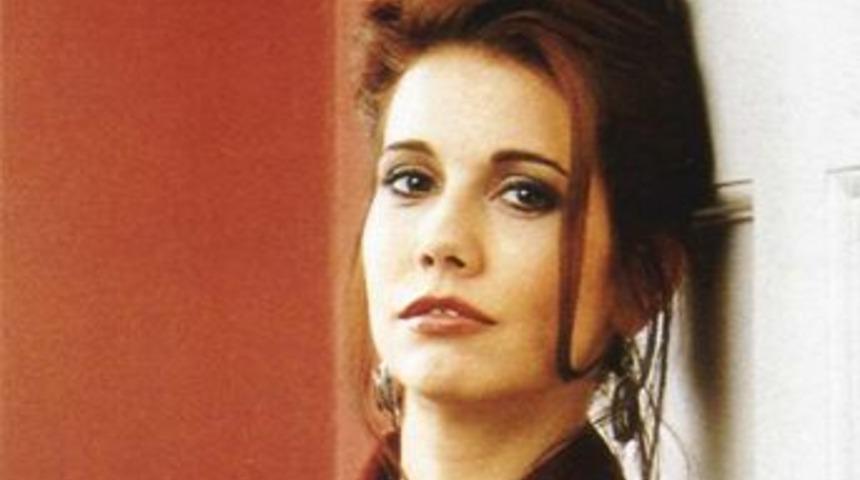 &Uuml;nl&uuml; TV spikeri din değiştirdi