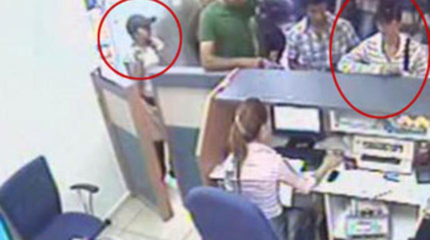 İki gen&ccedil; kız bankayı b&ouml;yle soydu