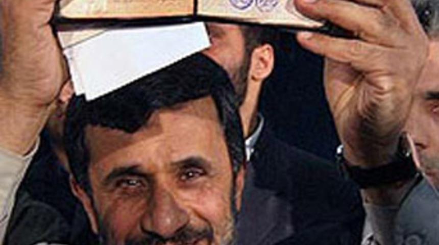 İran lideri Ahmedinecad Yahudi &ccedil;ıktı