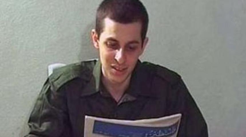 'İsrail askeri ka&ccedil;ırana 1 milyon dolar'