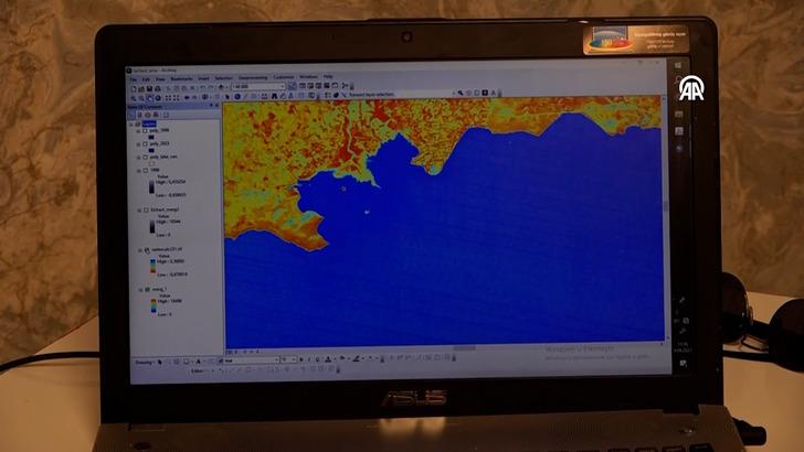 Haritadaki yeri bile değişti... Van Gölü gitgide küçülüyor!  G4