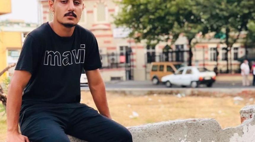 Sosyal medyadan mesaj atınca... 'Sevgilimi rahatsız ettin' kavgasında kan aktı! 21 yaşındaki genç hayatını kaybetti