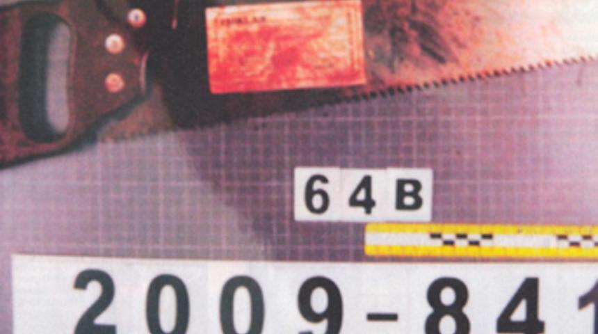 İşte M&uuml;nevver'in başını kesen o testere