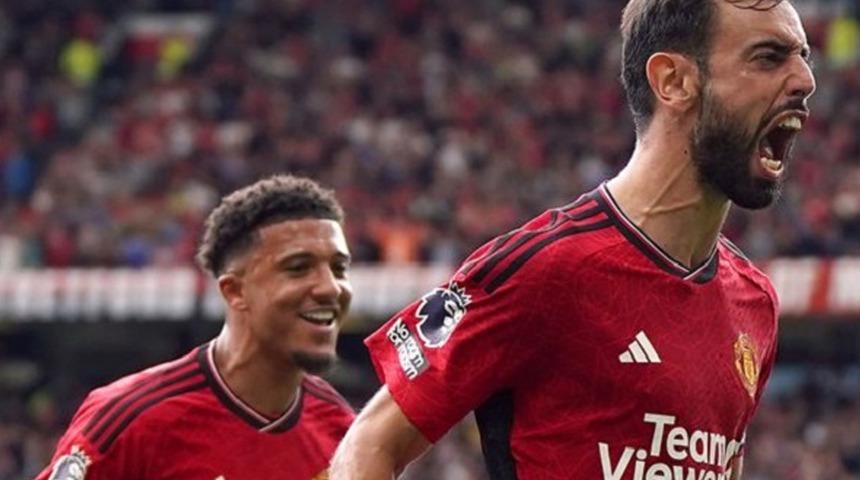 Galatasaray'ın rakibi Manchester United'dan rekor anlaşma