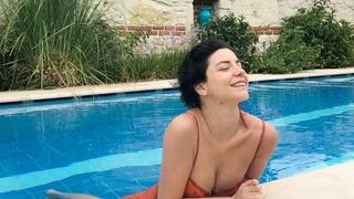 Merve Boluğur Benzin 40 TL oldu deyip bakın kime beddua etti