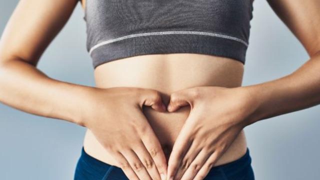 Tek başına tüketildiğinde vücudu toksinlerden arındırıyor! Detoks etkisi en yüksek doğal besinler