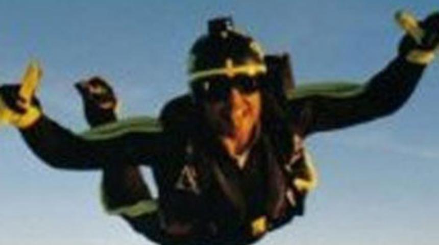 3 bin metreden d&uuml;şt&uuml; &ouml;lmedi