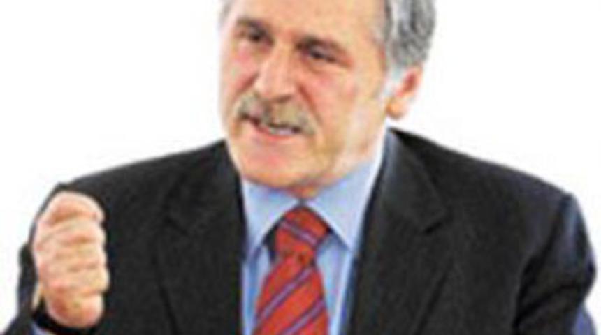 DİSK Başkanı ameliyattan &ccedil;ıktı