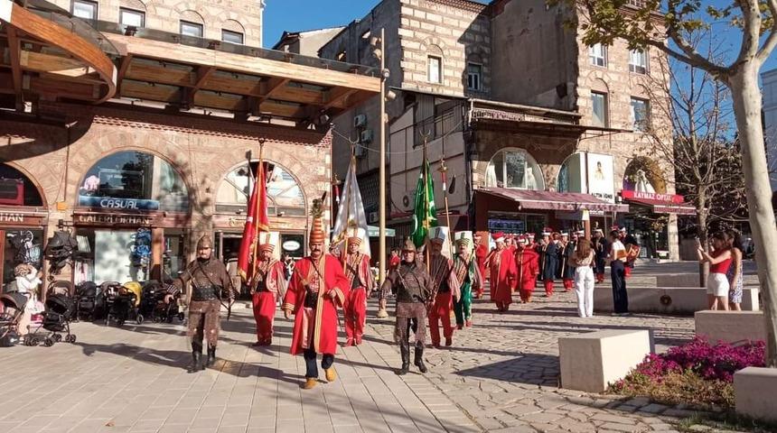 Tarihi Hanlar Bölgesi’nde kültür sanat buluşmaları sürüyor
