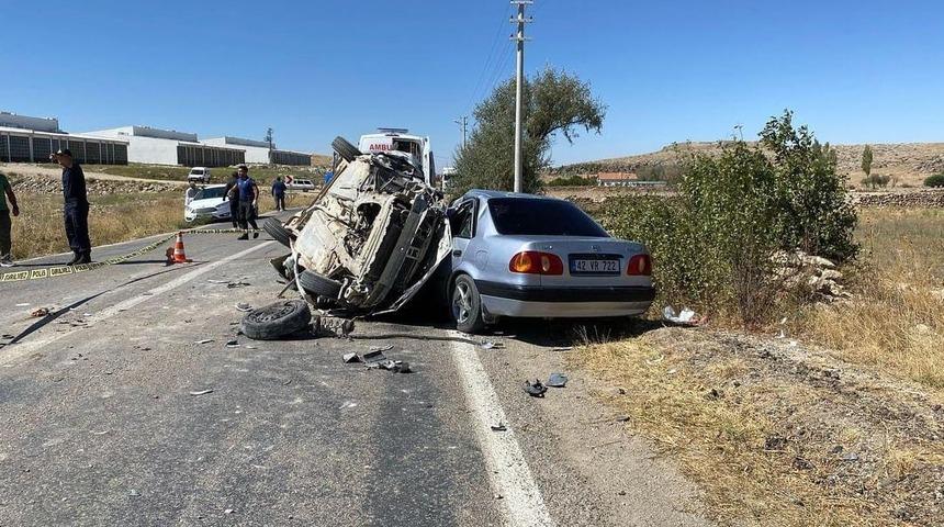 Aksaray’da hatalı sollama kazası: 3 ölü, 2 yaralı