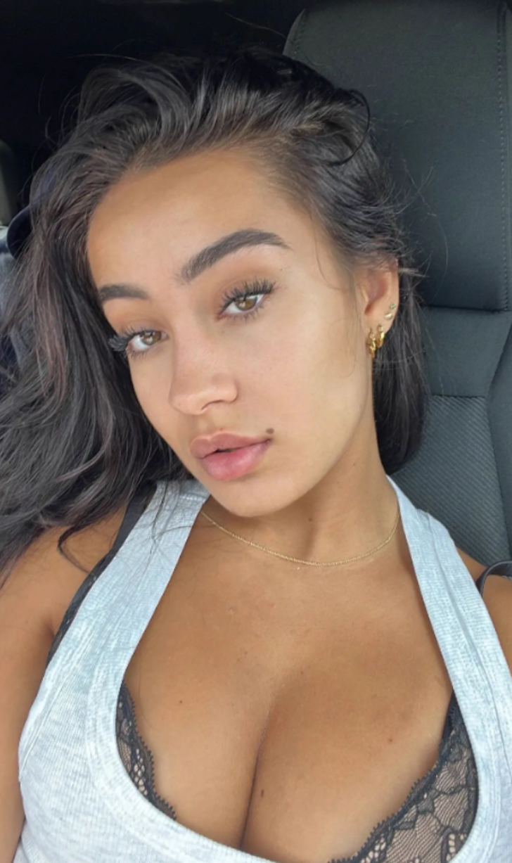 Sosyal medya fenomeni yasaklanan koyda yüzdü! Sosyal medyadan tepkiler gecikmedi... Onlarca kişinin ölümüne neden olmuştu G4