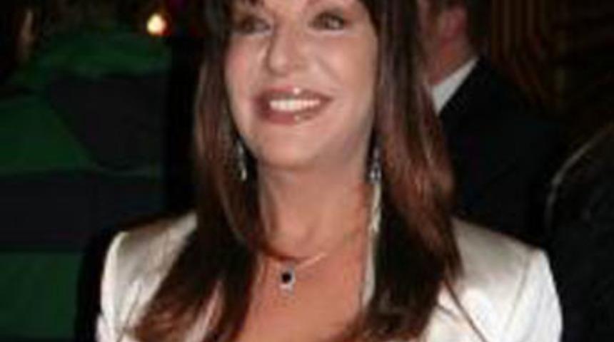 Kocasına "kızları hamile bırakma" diyen &uuml;nl&uuml;!