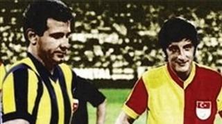 Metin Oktay ve Can Bartu'nun o fotoğrafı yeniden gerçekleşiyor! Volkan Demirel ile Fernando Muslera...