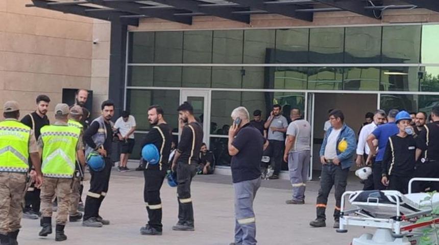 Hatay'da demir çelik fabrikasında patlama! Ölü ve yaralılar var