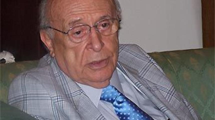 Demirel'den "a&ccedil;ılım" a&ccedil;ıklaması