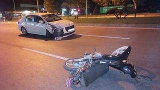 Tokat'ta otomobilin çarptığı motosikletin sürücüsü ağır yaralandı