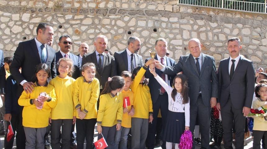 Bayburt&rsquo;ta İlk&ouml;ğretim Haftası coşkuyla kutlandı