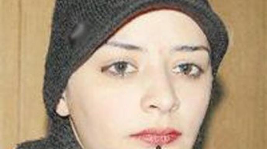 &Uuml;niversitede dayak