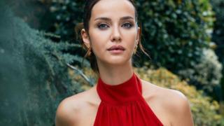 İrem Helvacıoğlu sevgilisiyle poz verdi! Yeni aşkı bakın kim çıktı