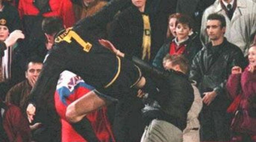 Cantona'dan tekme yiyen adama ne oldu?