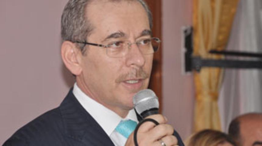 Abdullatif Şener ilk mitingini yaptı