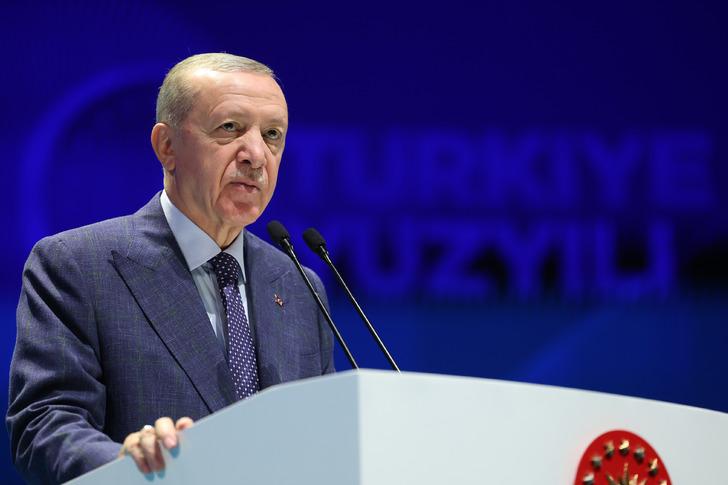 Erdoğan'a bir kez daha adaylık yolu açılabilir mi? Bakan Tunç TBMM'yi işaret etti: "Daha zaman var"