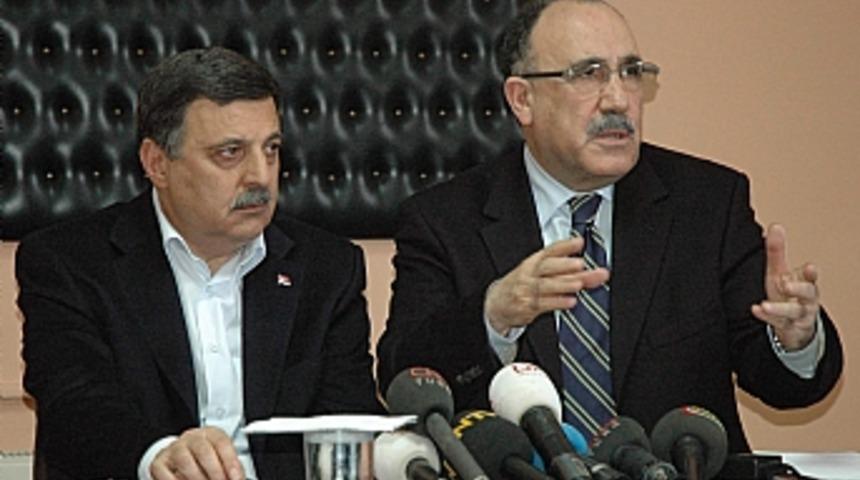 D&uuml;şen helikopteri arama &ccedil;alışmaları s&uuml;r&uuml;yor"