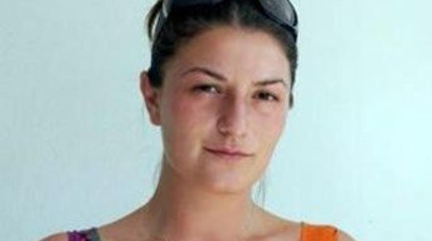 &Uuml;niversitede mezuniyet skandalı