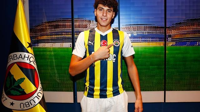 Fenerbahçe'nin Novi Pazar'a kiraladığı Omar Fayed'e vize vermediler! Yeni takımına gidemedi...