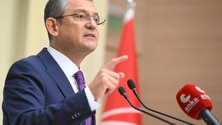 CHP’de herkes bu soruyu sordu! Özgür Özel’e hangi milletvekilleri destek verdi? İşte o isimler…