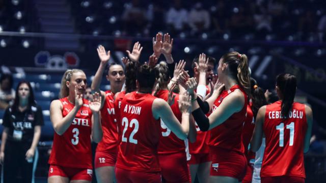 Filenin Sultanları galibiyetlerine kaldığı yerden devam ediyor! Olimpiyat meşalesini yaktılar, Porto Riko'yu set vermeden devirdik 