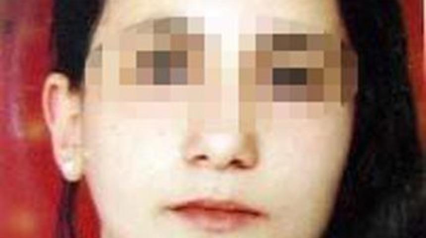 D&uuml;ğ&uuml;n g&uuml;n&uuml; sevgilisiyle ka&ccedil;tı