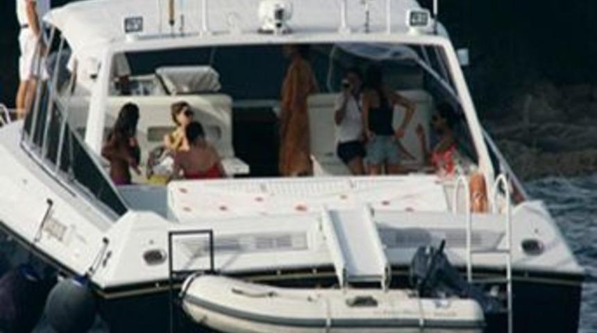 Berlusconi'ye &ouml;zel servis