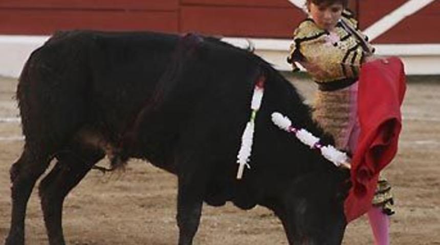 K&uuml;&ccedil;&uuml;k matadorun b&uuml;y&uuml;k zaferi