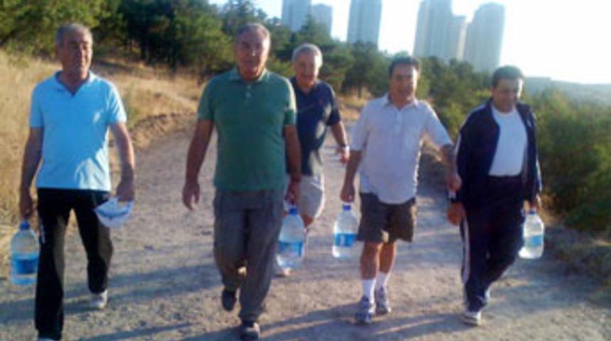 CHP lideri Baykal ne yapıyor?