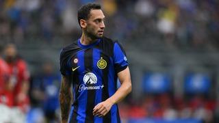 Milano derbisinde tarihi fark! Çalhanoğlu attı; Inter, Milan'ı ezdi geçti...