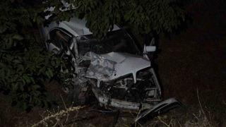 Uşak'ta İşçi servisi ile otomobil çarpıştı: 13 yaralı