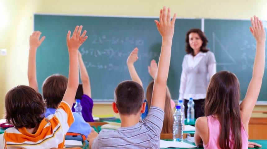 Okula giden çocuğunuz varsa aman dikkat! Başarısını olumsuz etkiliyor, sakın vakit kaybetmeyin