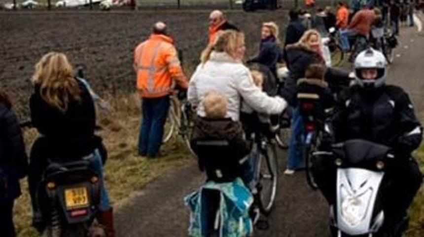 &Ccedil;oluk-&ccedil;ocuk enkazdalar!