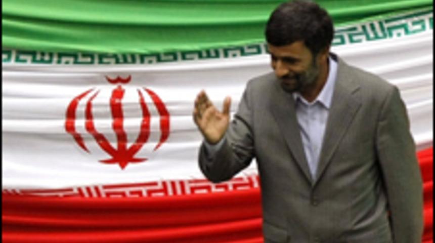 Ahmedinejad: ABD kovboyluğu bıraksın