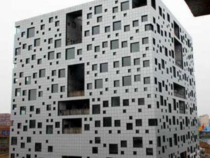 высотные стеклянные здания. остекление высотных домов. текстура фасада здания. окна в разных архитектурных стилях. окна на фасаде.