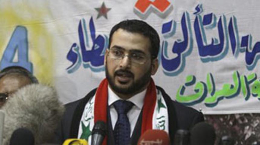 Dişlerini d&ouml;kt&uuml;ler