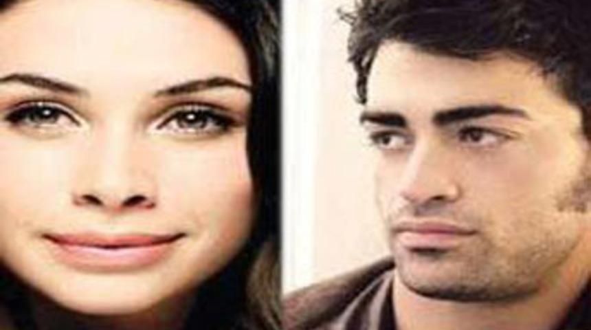 Çöpçatanlı aşk evliliğe gidiyor