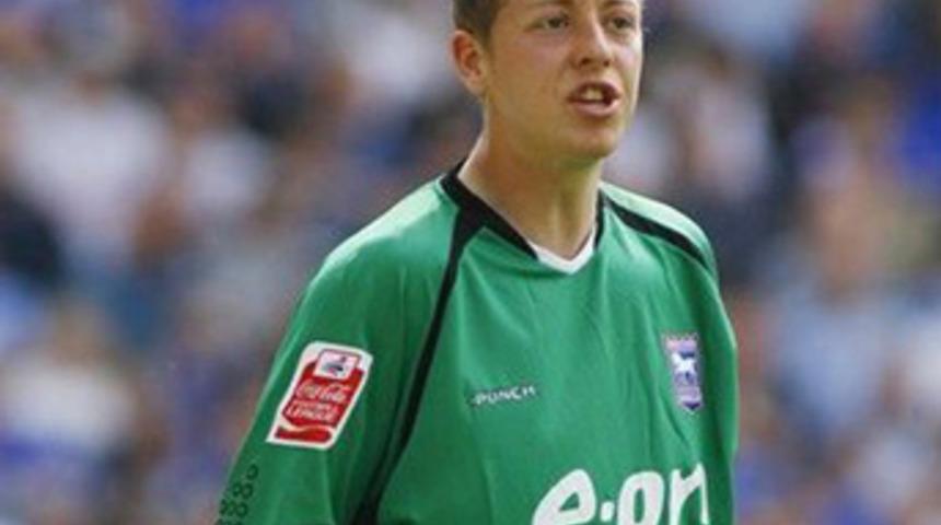 22 yaşında futbolu bıraktı!