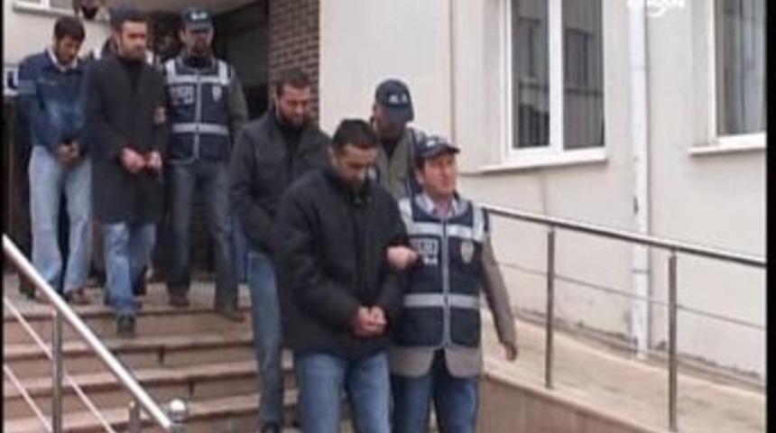 Bursa'da sahte polis dehşeti